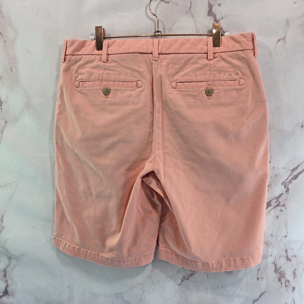 Izod Shorts Mens 32 Light Pink 10 Inch Bermuda Saltwater Stretch Chinos Peachy
